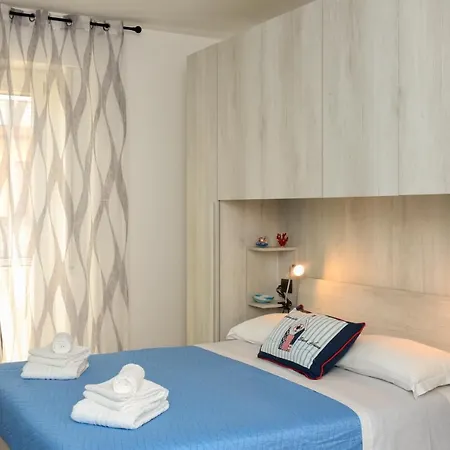 Panzió Lamarina 2*